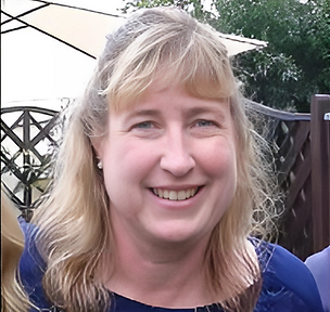 Annette Hocker (1).png