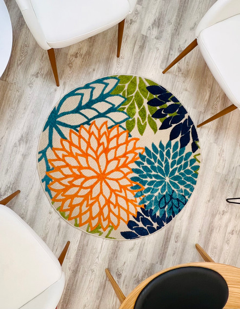 Round Rug.jpeg