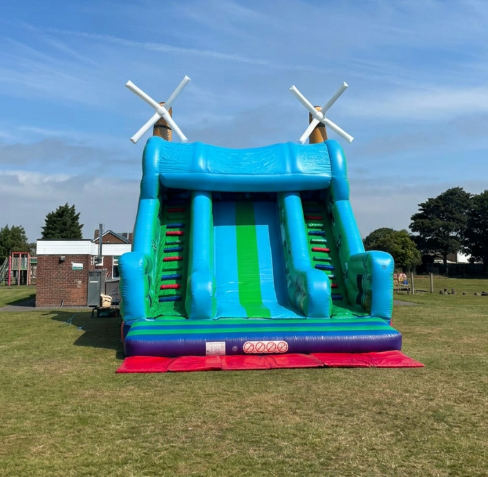 Giant event slide in Saltburn-by-the-Sea