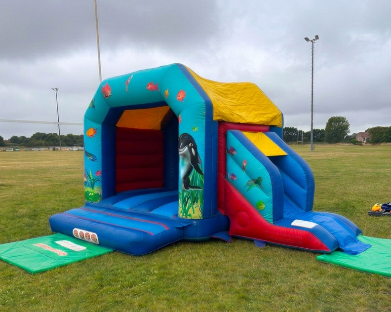Combo bouncy castle hire Redcar