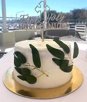 custom celebration cake in Malta for special occasions