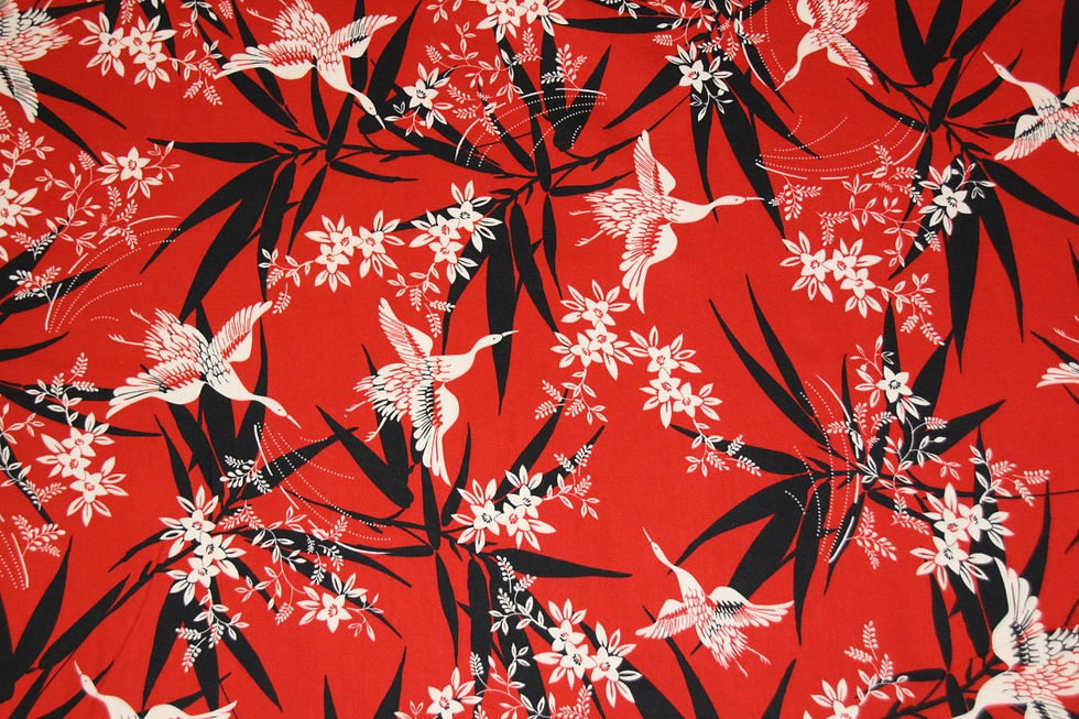Thumbnail: Rode viscose met vogelprint - €38,5/m