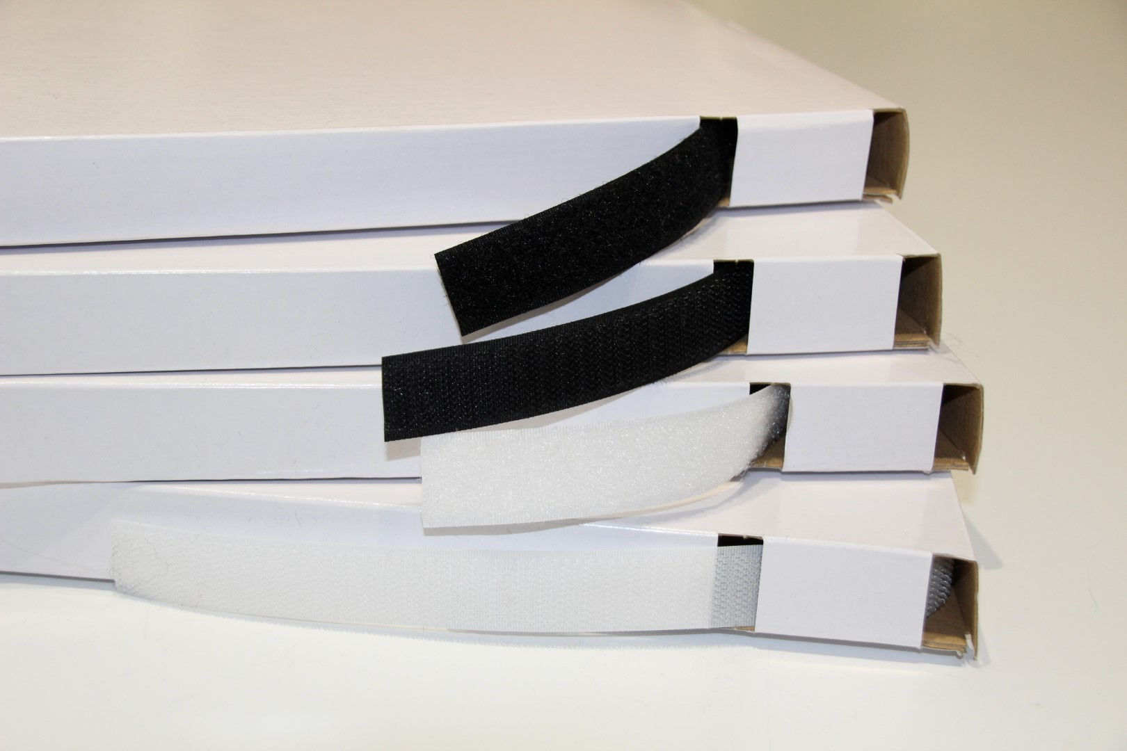 Velcro wit-andere zijde - €1/m