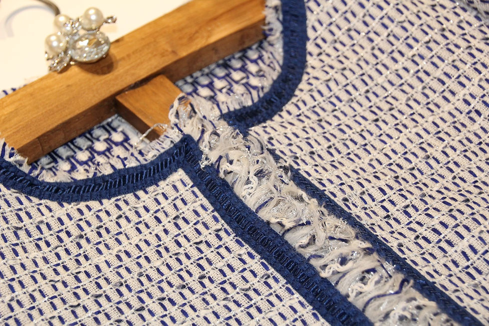 Thumbnail: Blauw lint met textuur - €1,3/m