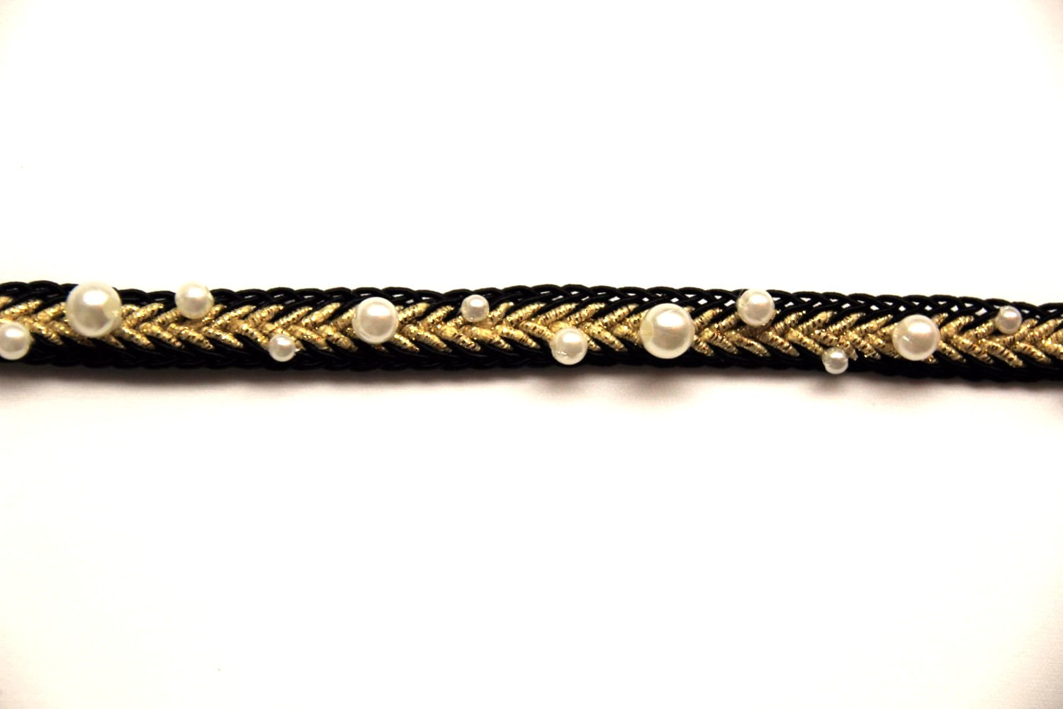 Perlage in zwart met gouden detail - €7,8/m