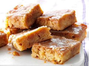 Glazed Apple-Maple Blondies