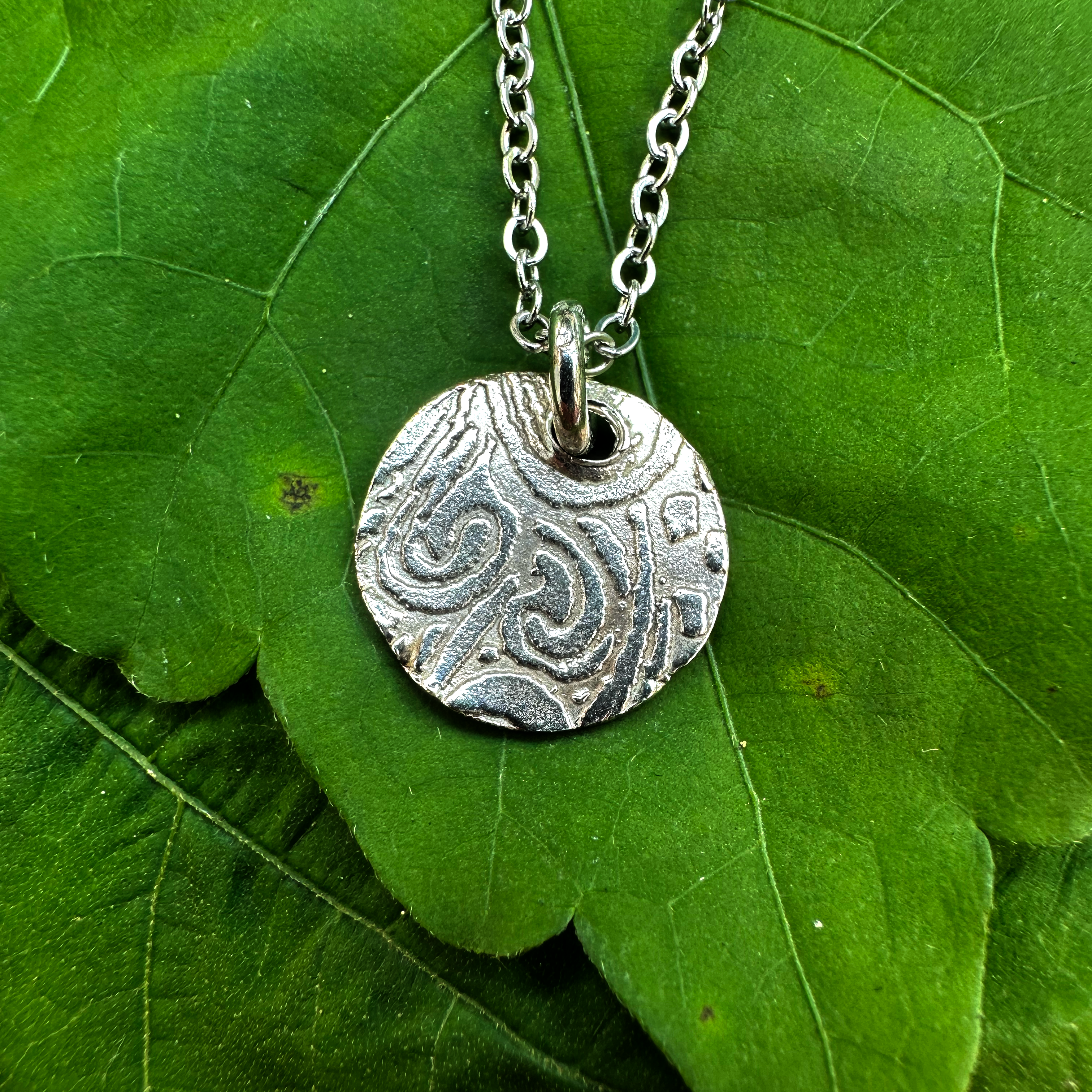 Swirl Pendant