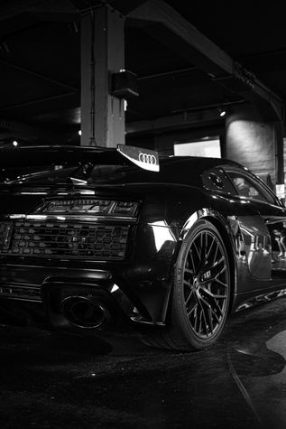 JP Performance AudiR8 4S Schwarz-Weiß.jpg