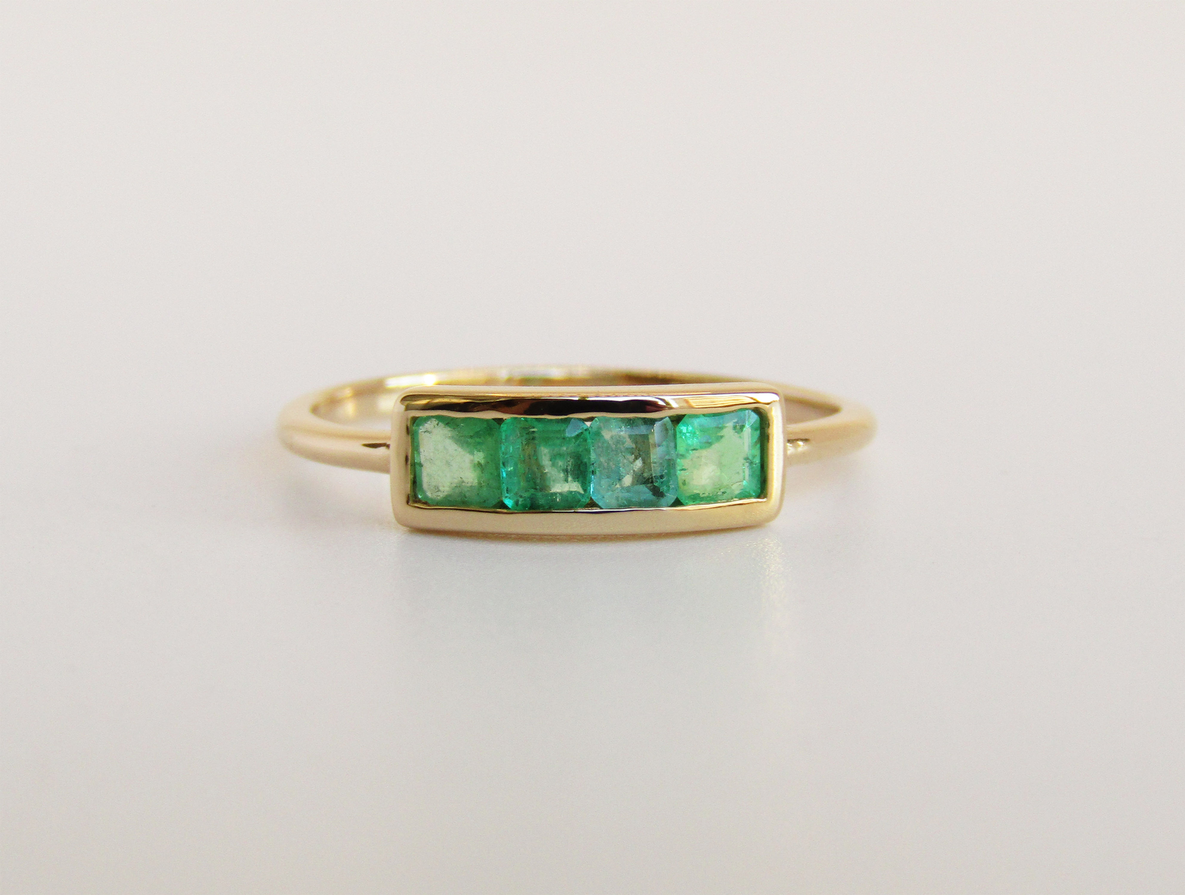 Classic Colombian Emerald Ring