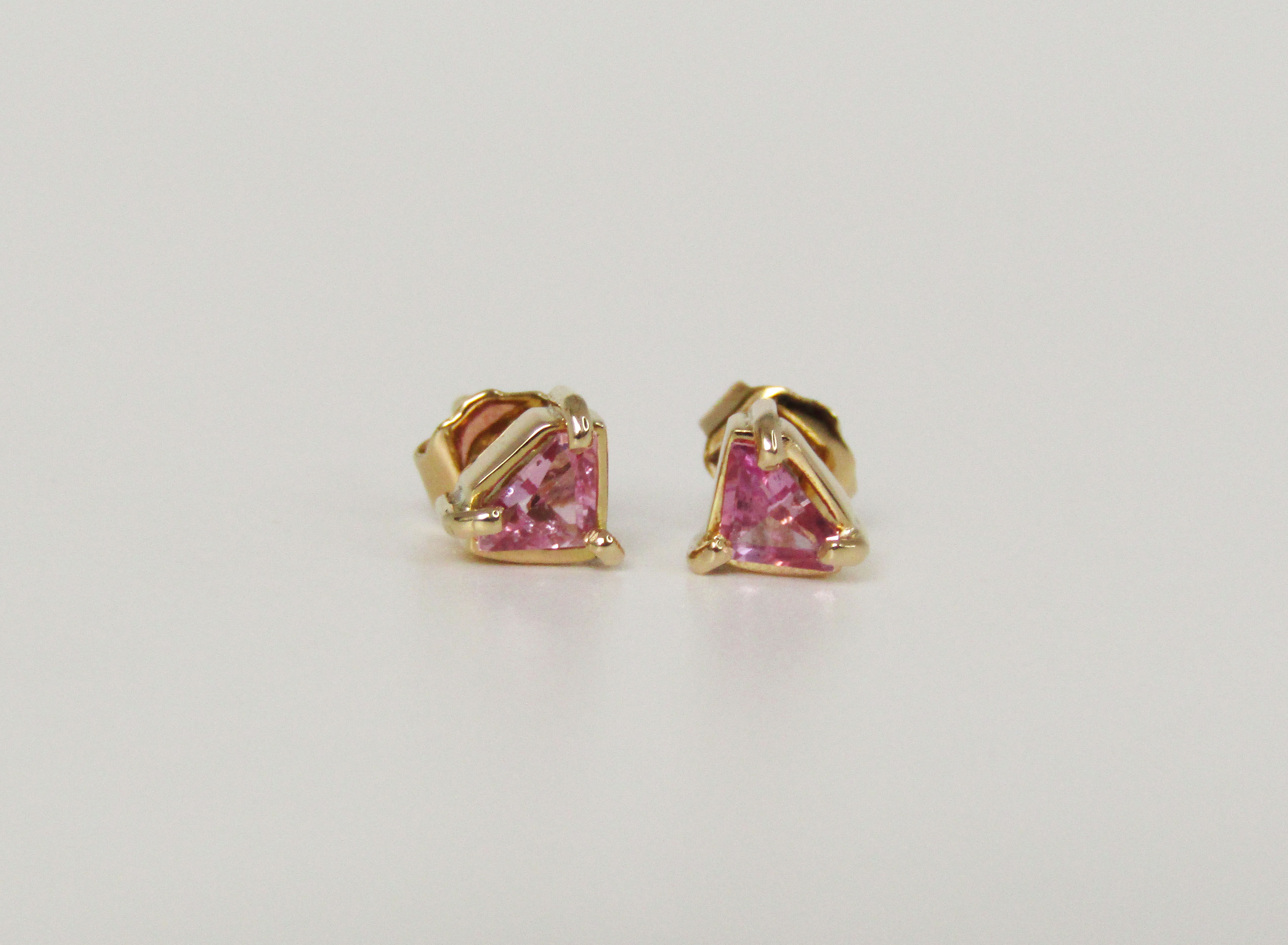 Dainty Pink Sapphire 18K Yellow Gold Stud Earrings