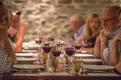 Hilton_Wine_Dinner_Restaurant_Tables_&_Guests_Medium-34.jpg