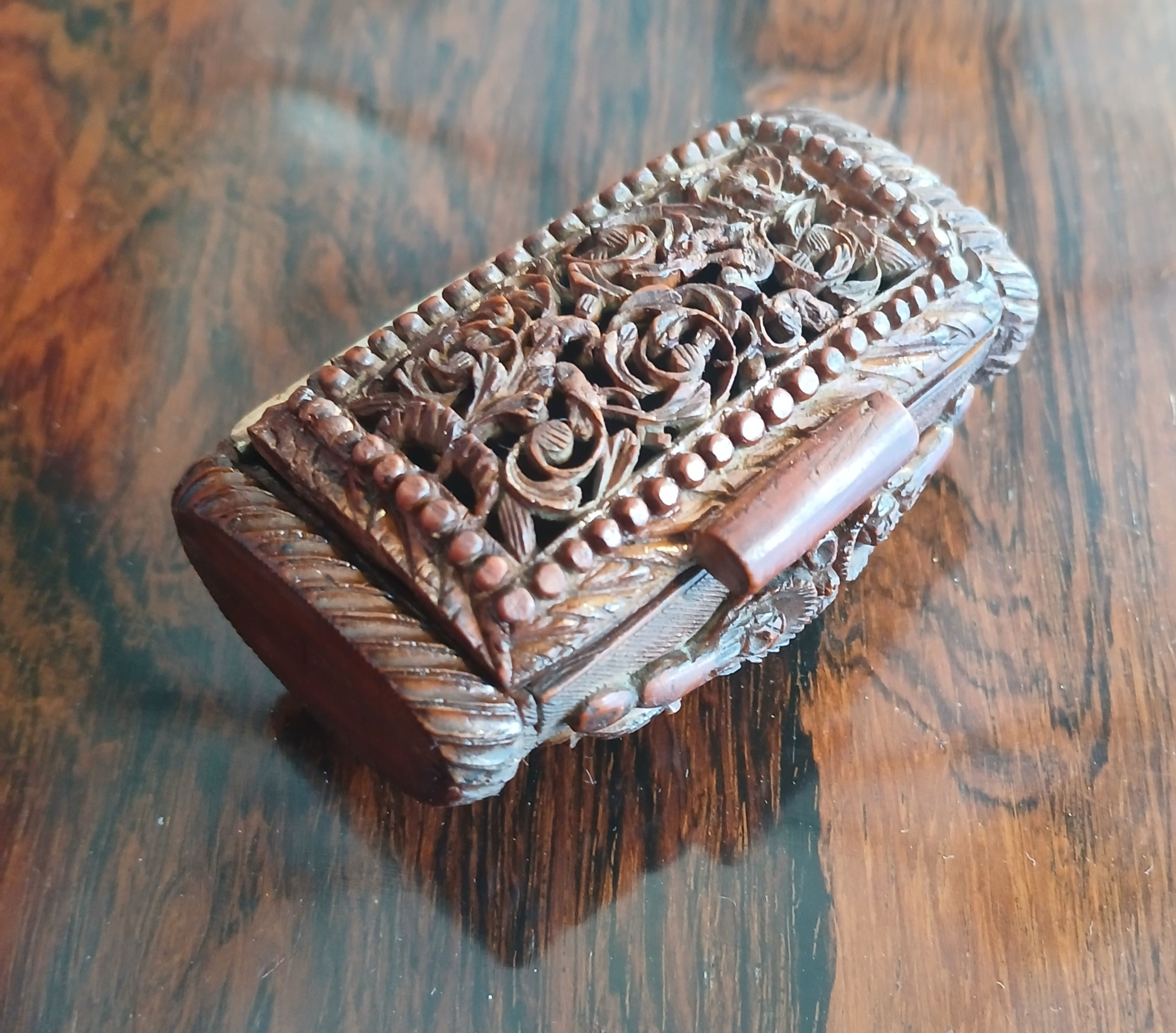 Boîte à  criquets. 