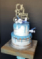 2 tiered cake