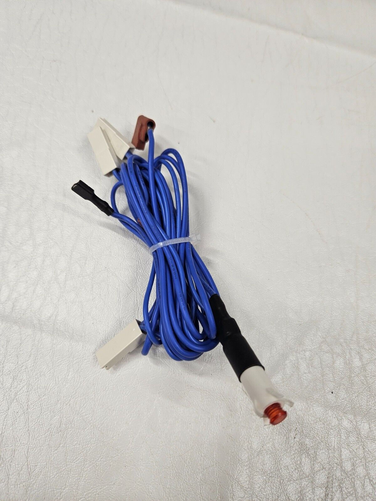 HISENSE HDE3211BBUK COOKER INDICATOR LAMP BLUE WIRE 7 CONNECTORS GENUINE(HD11.06