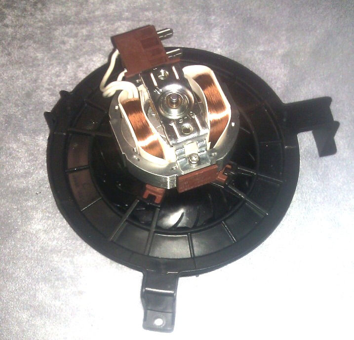 BOSCH HBN331E2B, HBN331S2B HBA13B150B OVEN etc, TOP FAN MOTOR (HBN19) - GENUINE