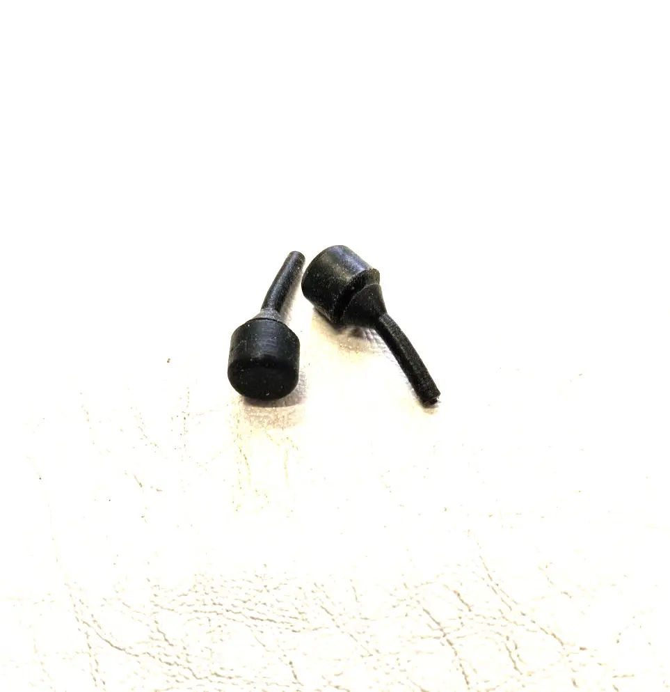 HISENSE BI62211CB BI62212AXUK OVEN RUBBER DOOR STOPPERS 1 X PAIR (BICB.07)