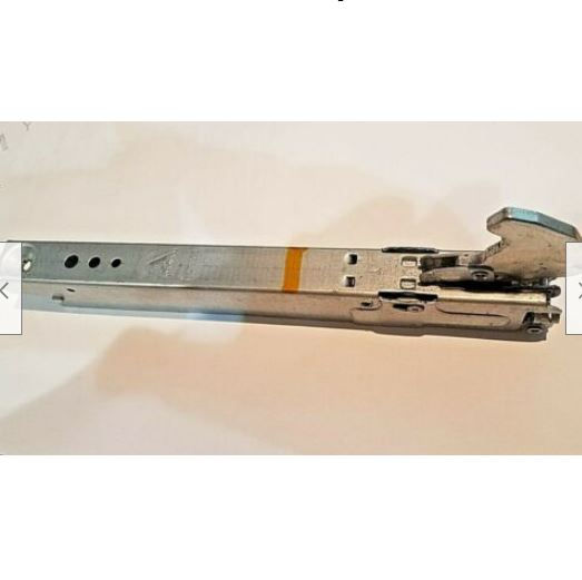 LOGIK LBFANB20 OVEN DOOR HINGE Genuine (LBB20.18)