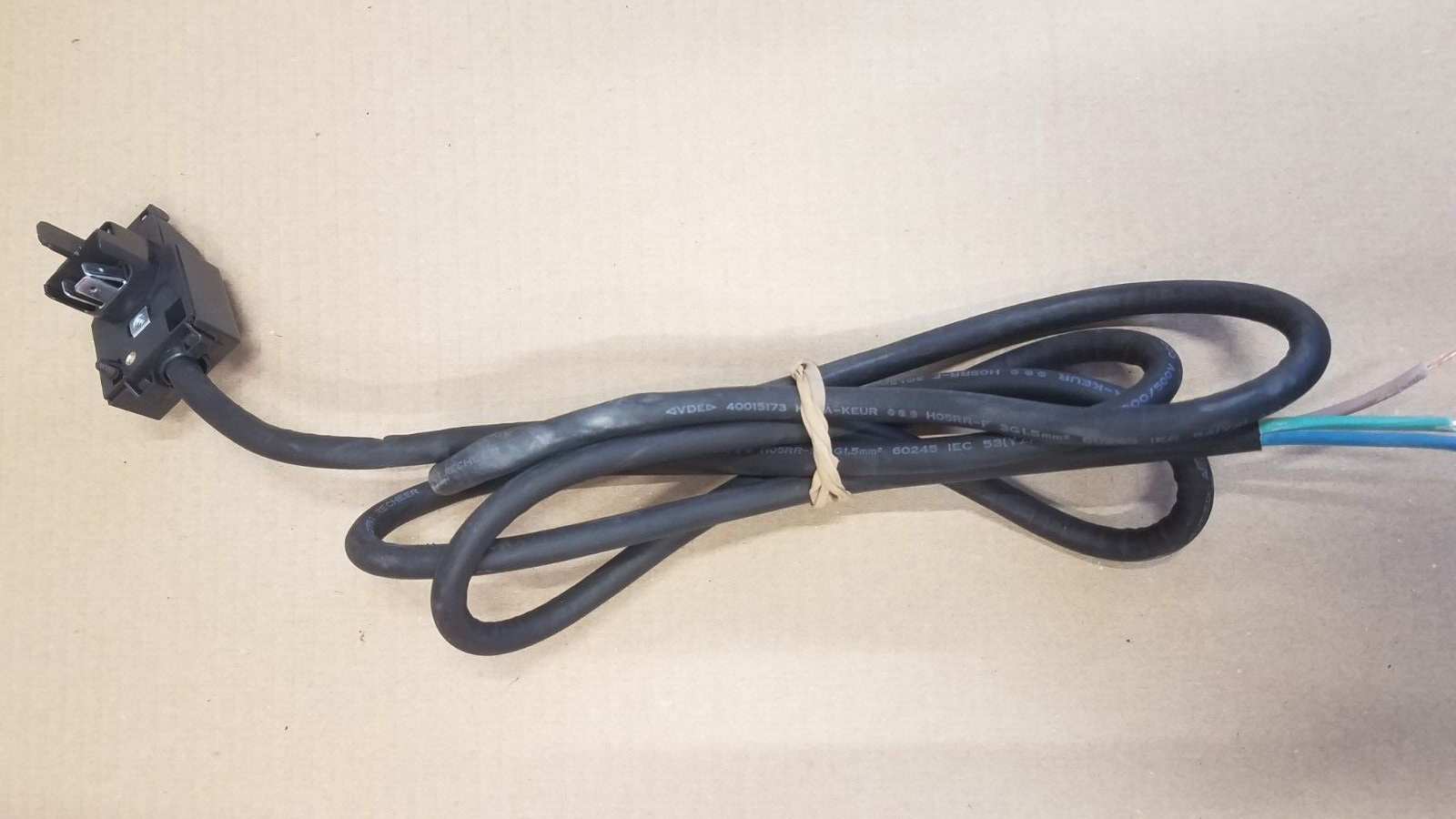 ELECTRIQ EQOVENM2B OVEN TERMINAL CONNECTOR BLOCK AND POWER CABLE (EQM2B.11)