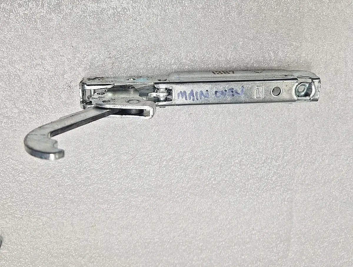 SMEG DOSP6390X MAIN BIG TOP OVEN DOOR HINGE (DOS63.25)