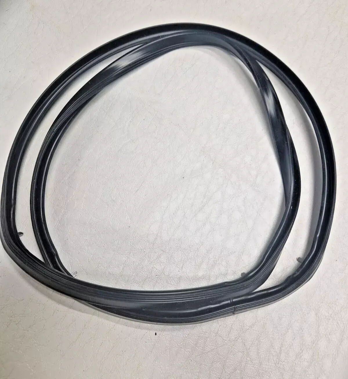 KENWOOD KBIDOX21 OVEN TOP DOOR SEAL (KBI21.25)