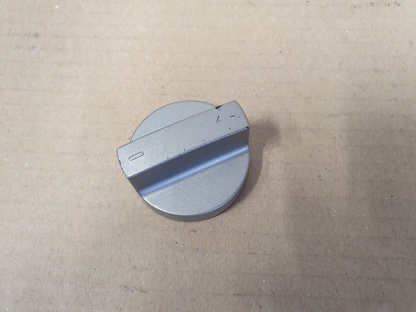 INDESIT IFW6340IXUK OVEN CONTROL KNOB GENUINE (IFW6I.04X)
