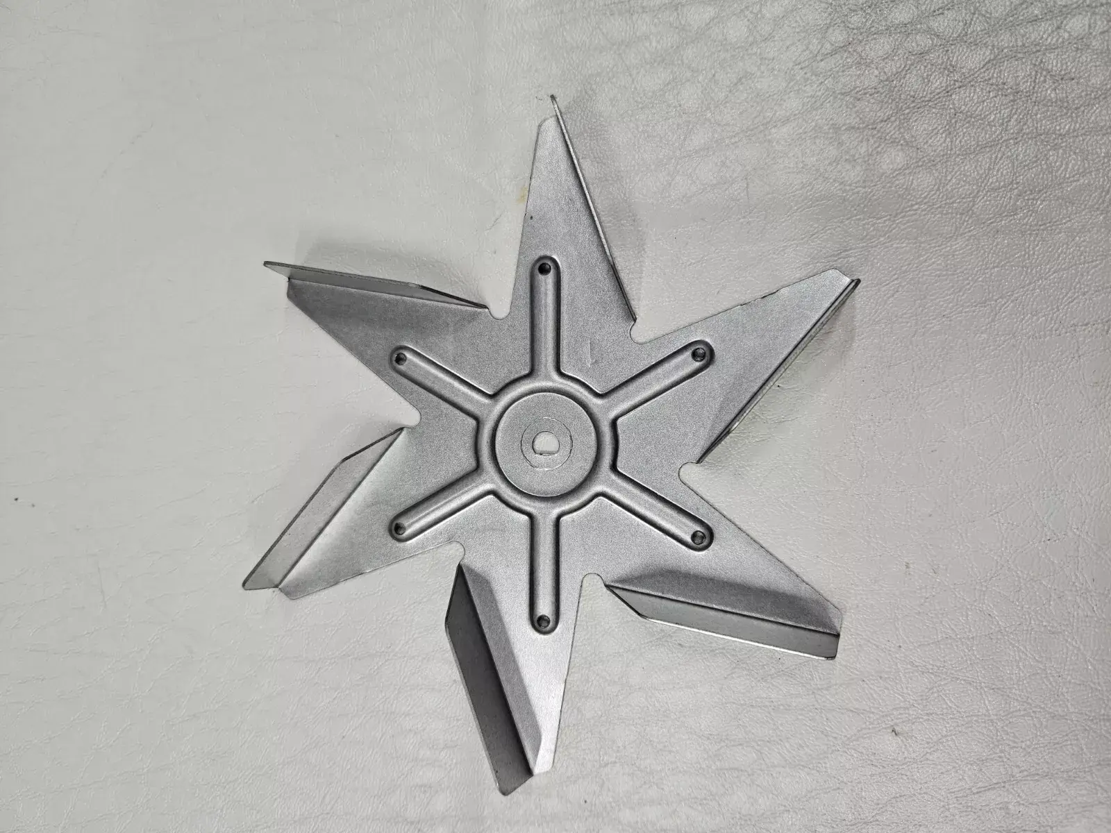 RUSSELL HOBBS RHEO7005SS OVEN REAR FAN MOTOR BLADE GENUINE (RHOS.13)