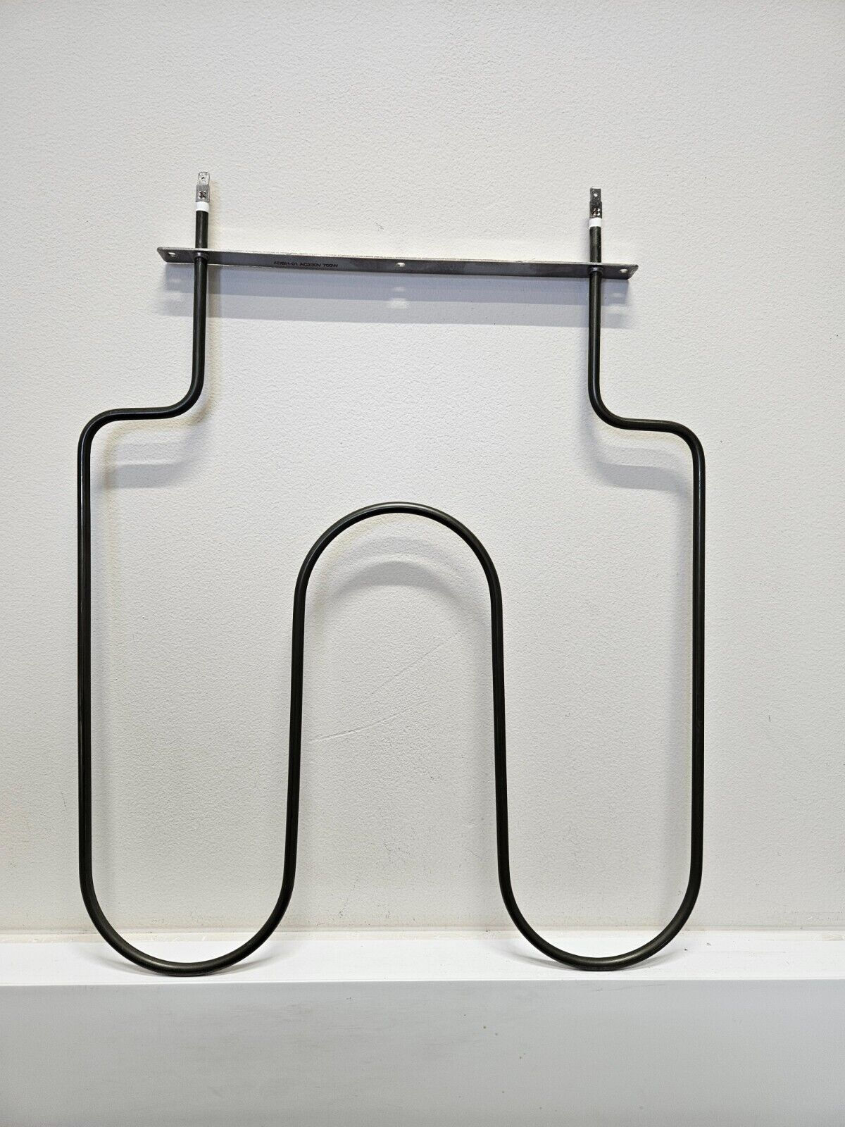 HISENSE HDE3211BWUK COOKER BASE ELEMENT 700W GENUINE (HD1W.26)