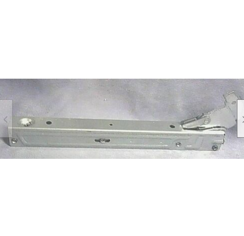 INDESIT IDU6340BL BOTTOM OVEN DOOR HINGE two springs GENUINE (IDUB.29)
