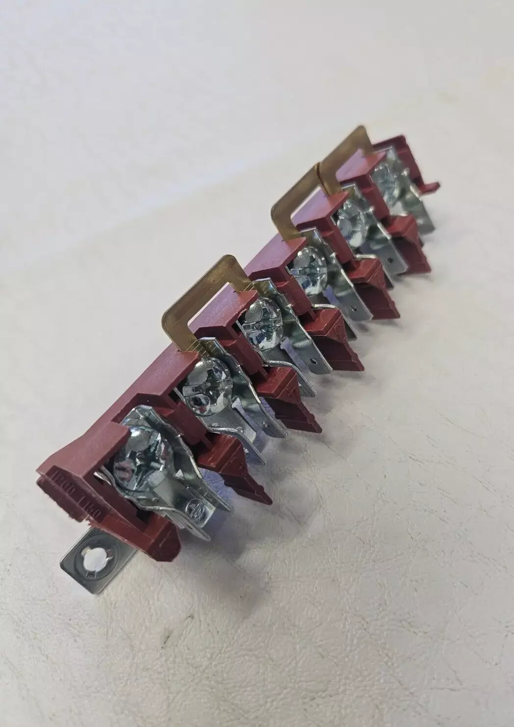 INDESIT ID67V9HCCX/UK COOKER TERMINAL BLOCK GENUINE (ID67.06)