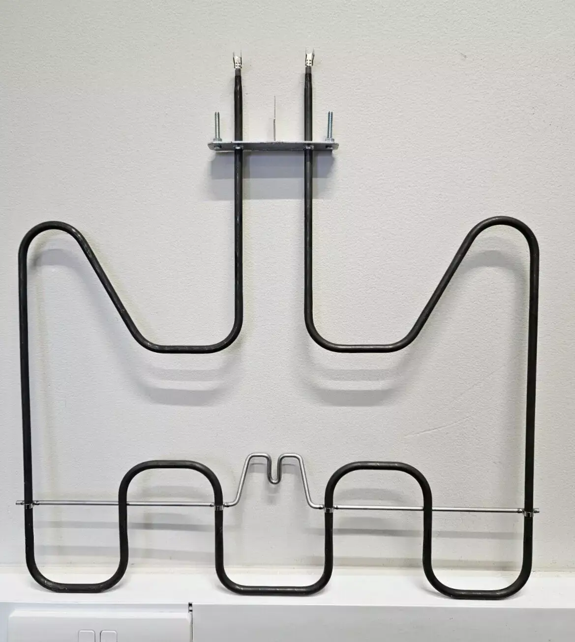 AEG BEB335061 W/B OVEN TOP GRILL ELEMENT 2300W GENUINE (BE61.07)