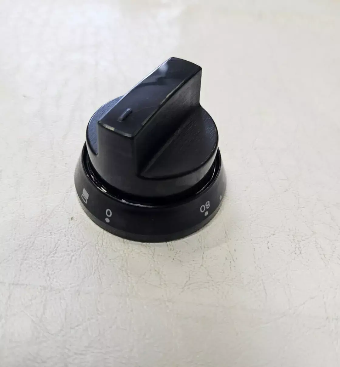 INDESIT ID67V9HCCX/UK COOKER BOTTOM OVEN TEMP. CONTROL KNOB GENUINE (ID67.11)