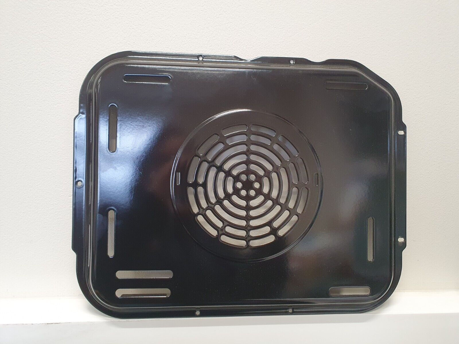 ELECTRIQ EQBIOLG1WH OVEN REAR FAN ELEMENT COVER (EQLGW.25X)