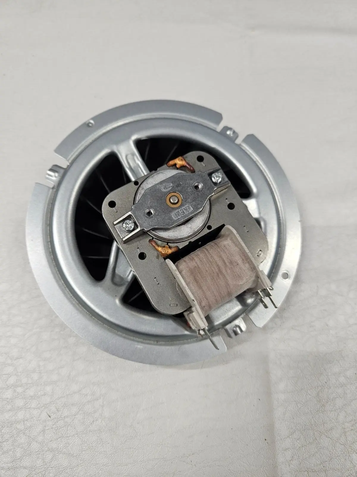 HISENSE BO3PY6C02-5 BI64211PB OVEN TOP COOLING FAN MOTOR GENUINE (BO3.06)