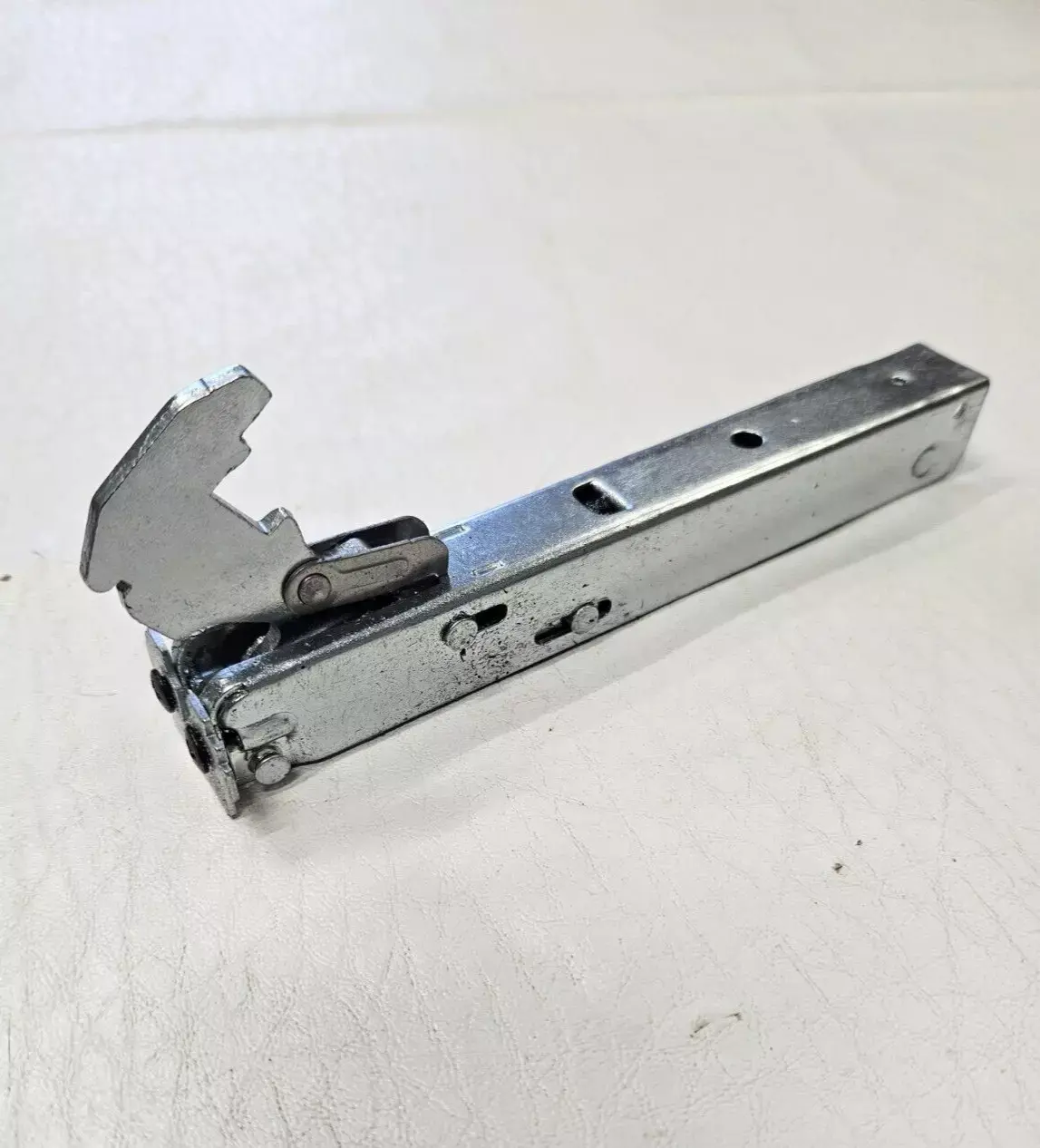 ELECTRIQ EQOVENM41 OVEN DOOR HINGE GENUINE (EQ41.13)