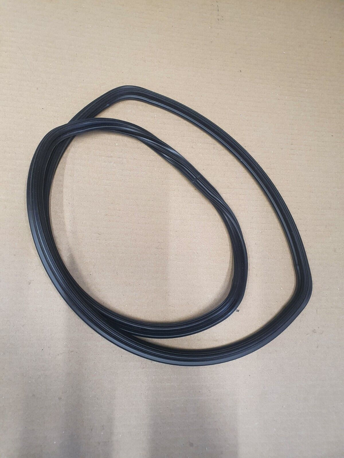 ELECTRIQ EQOVENM2BLACK OVEN DOOR SEAL GENUINE (EQM2B.25)