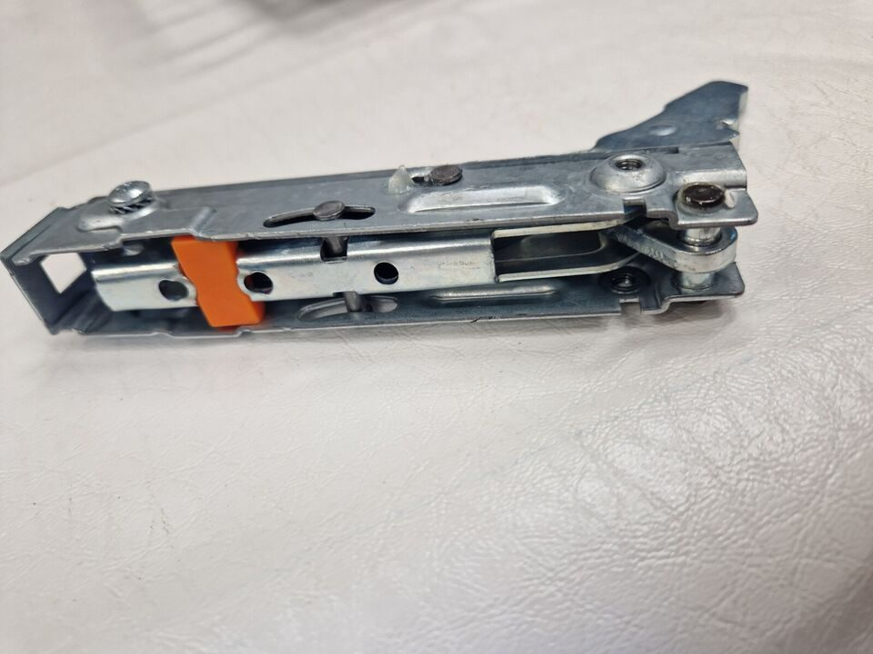 Thumbnail: HOTPOINT AOY54CIX OVEN DOOR HINGE WITHOUT SPRING (AOY.29)