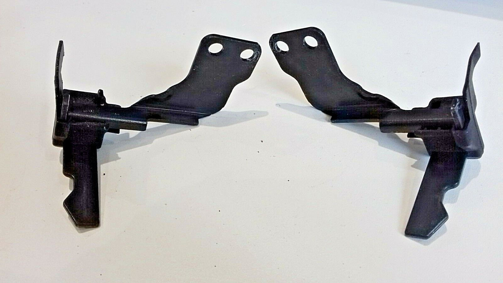 NEFF C17MR02N0B COMBI OVEN INNER DOOR BRACKETS 1 x pair GENUINE (C17.27)