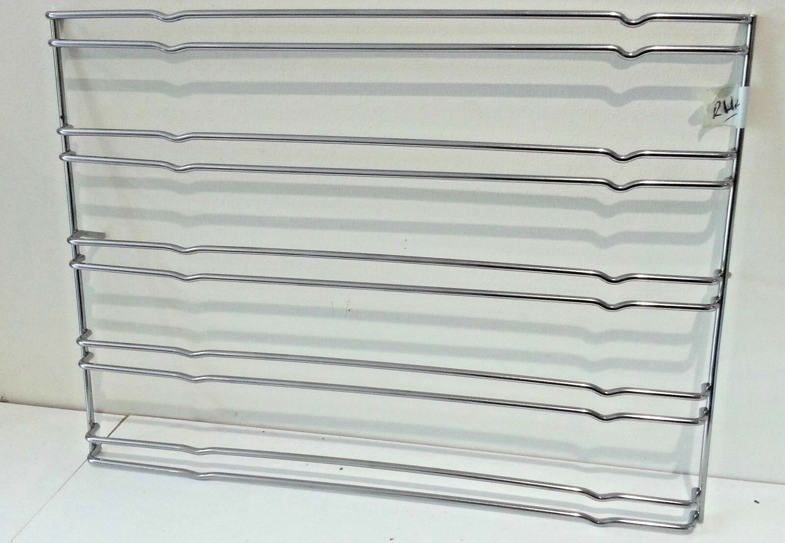 JOHN LEWIS JLFSEC612 AEG etc BOTTOM OVEN SHELF SUPPORT - RIGHT (JL612.23)