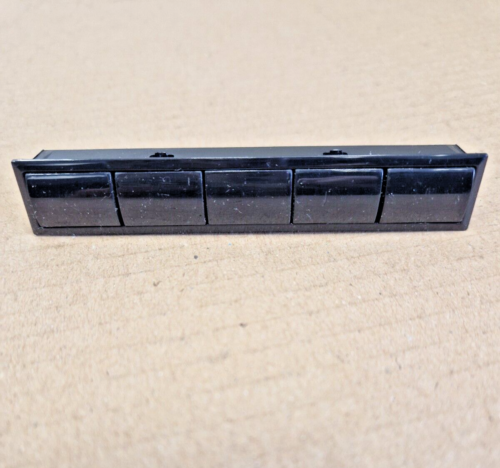 AEG BPS552020M OVEN TIMER PUSH BUTTON ASSEMBLY (BPS55.18)