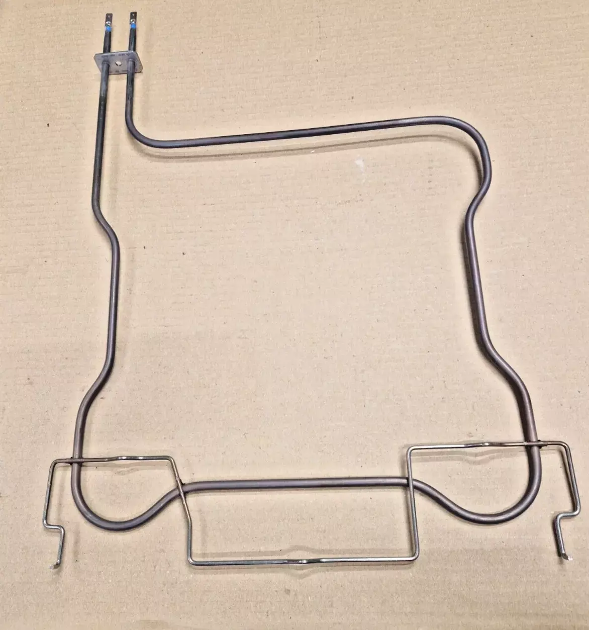 INDESIT IFW6230IX OVEN BOTTOM ELEMENT 1150w GENUINE (IFW62.12)