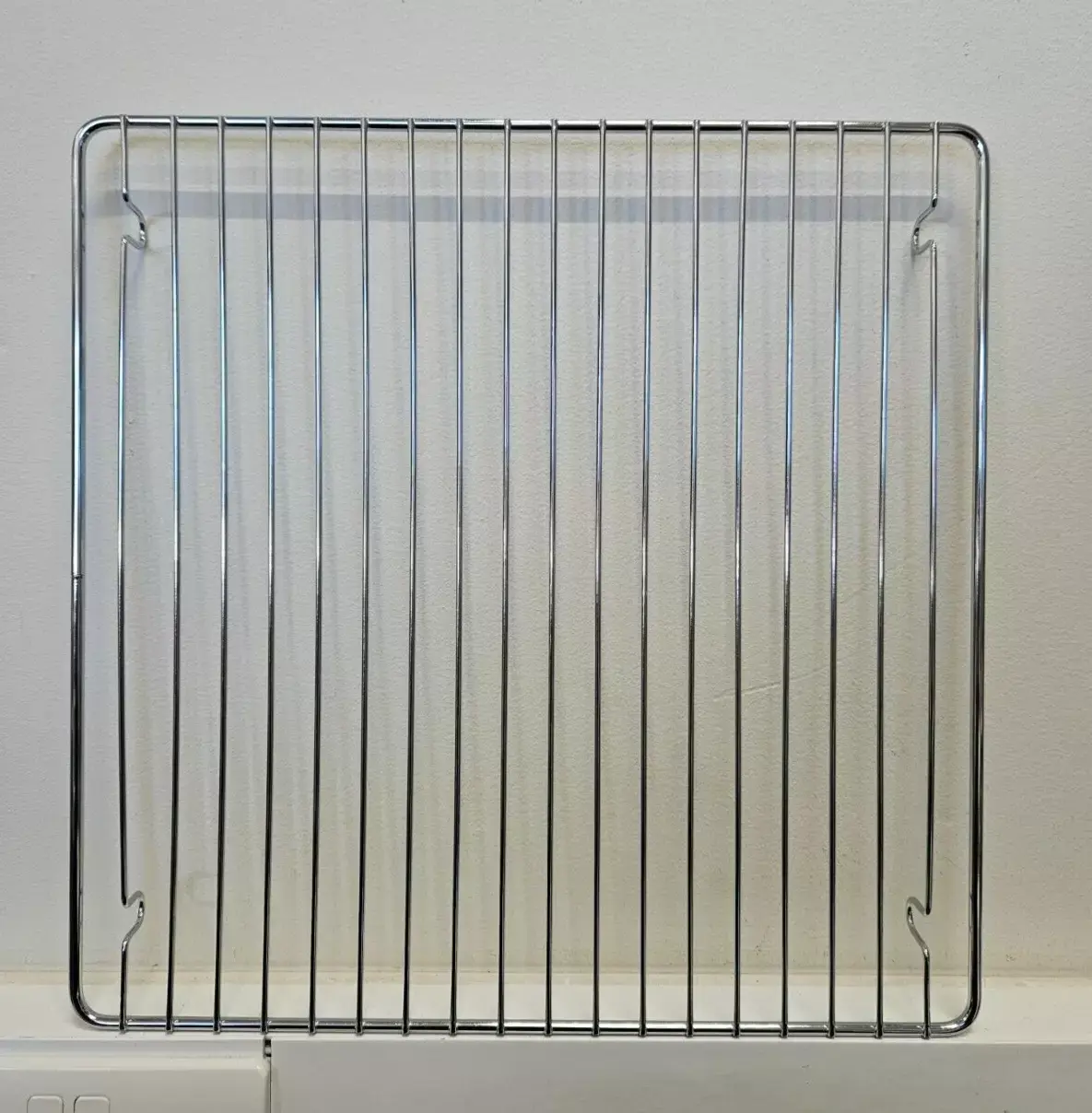 LOGIK LFTC50W23 COOKER OVEN DRIP BAKING TRAY RACK 348mm x 350mm (LF23.31)