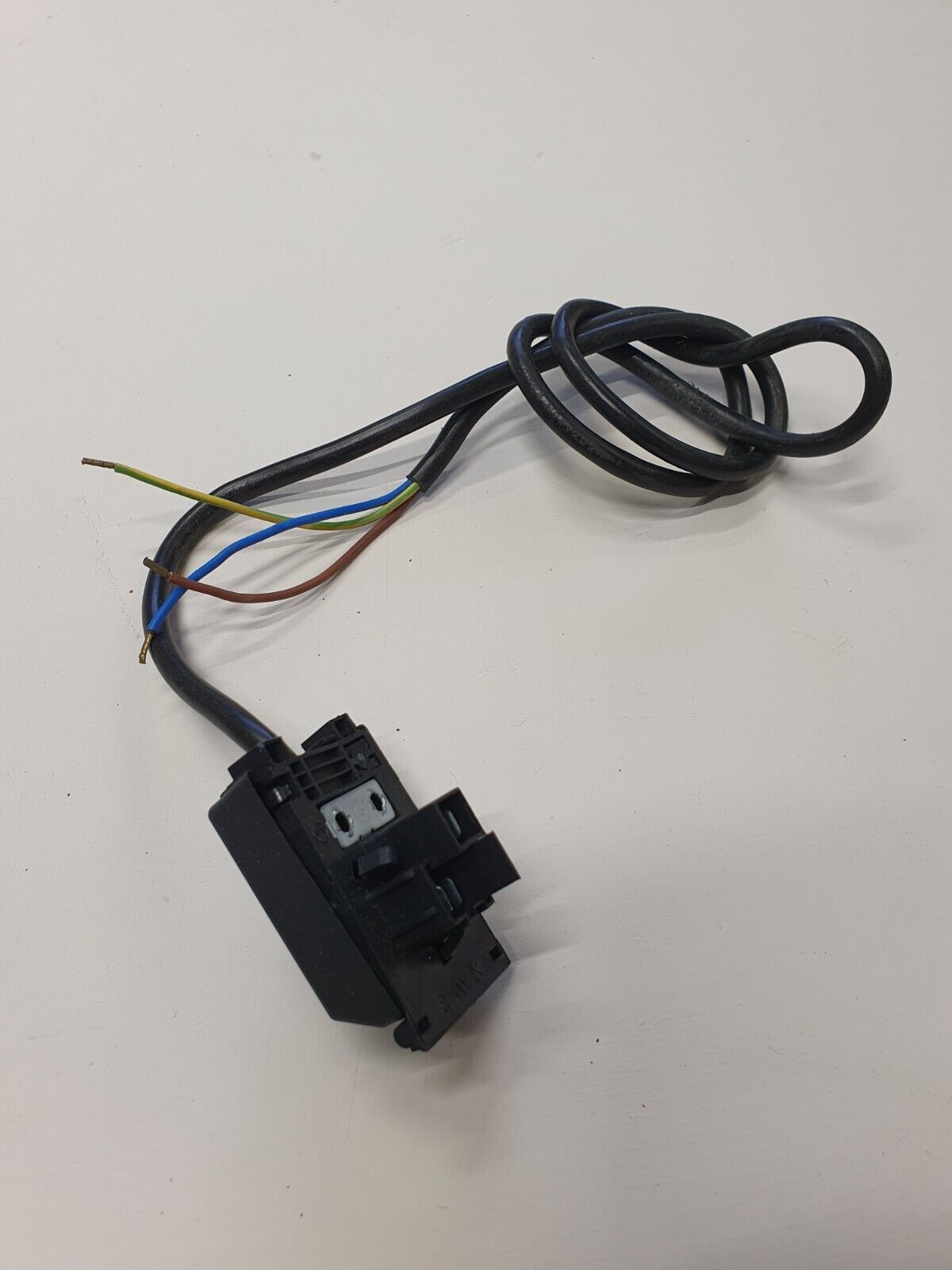 BAUMATIC BOFMU604X OVEN TERMINAL CONNECTOR BLOCK AND CABLE GENUINE (BOF6.12)