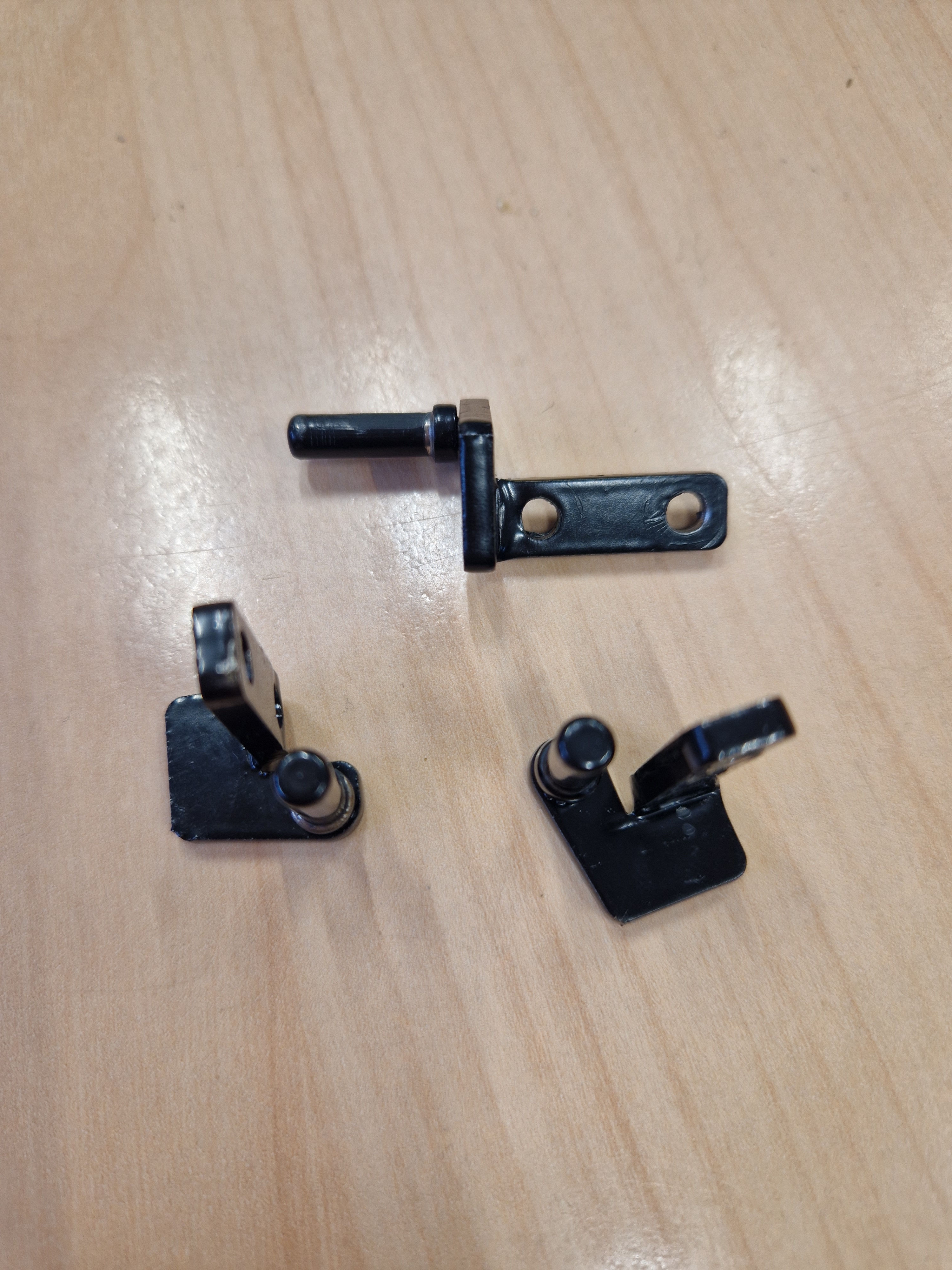 ELECTRIQ IQRANGE90B RANGE DOOR HINGE PARTS x 3 (EQ90.54)