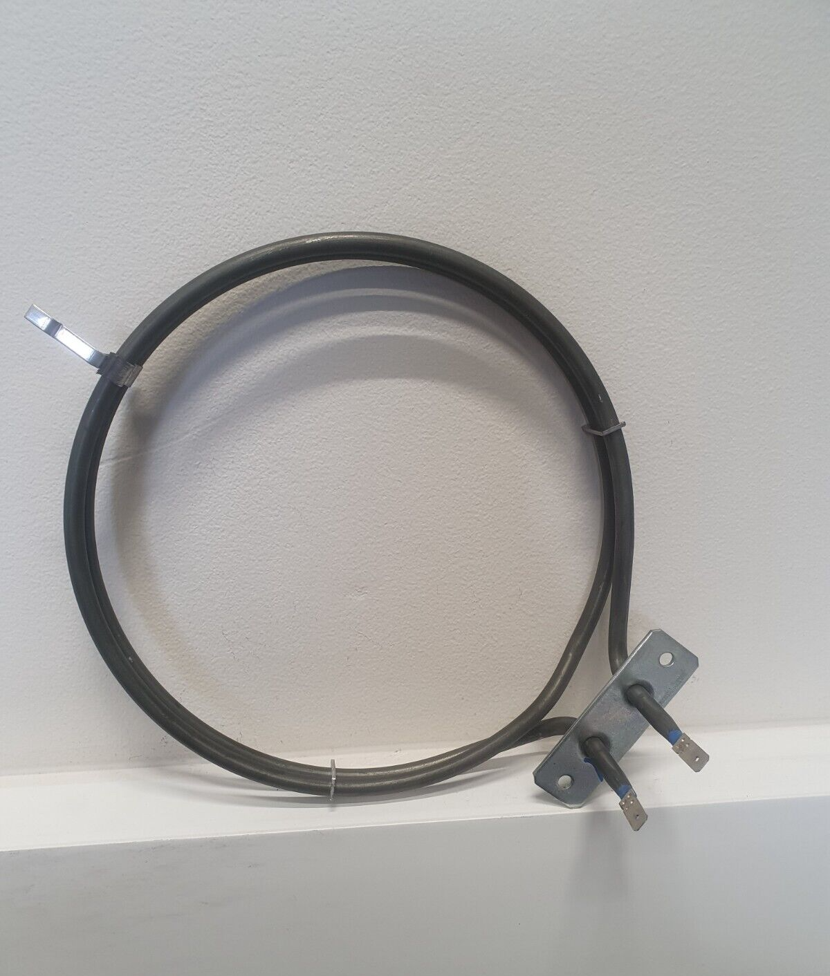 INDESIT IFW6340BLUK OVEN REAR ELEMENT 1800W GENUINE (FW6.45)
