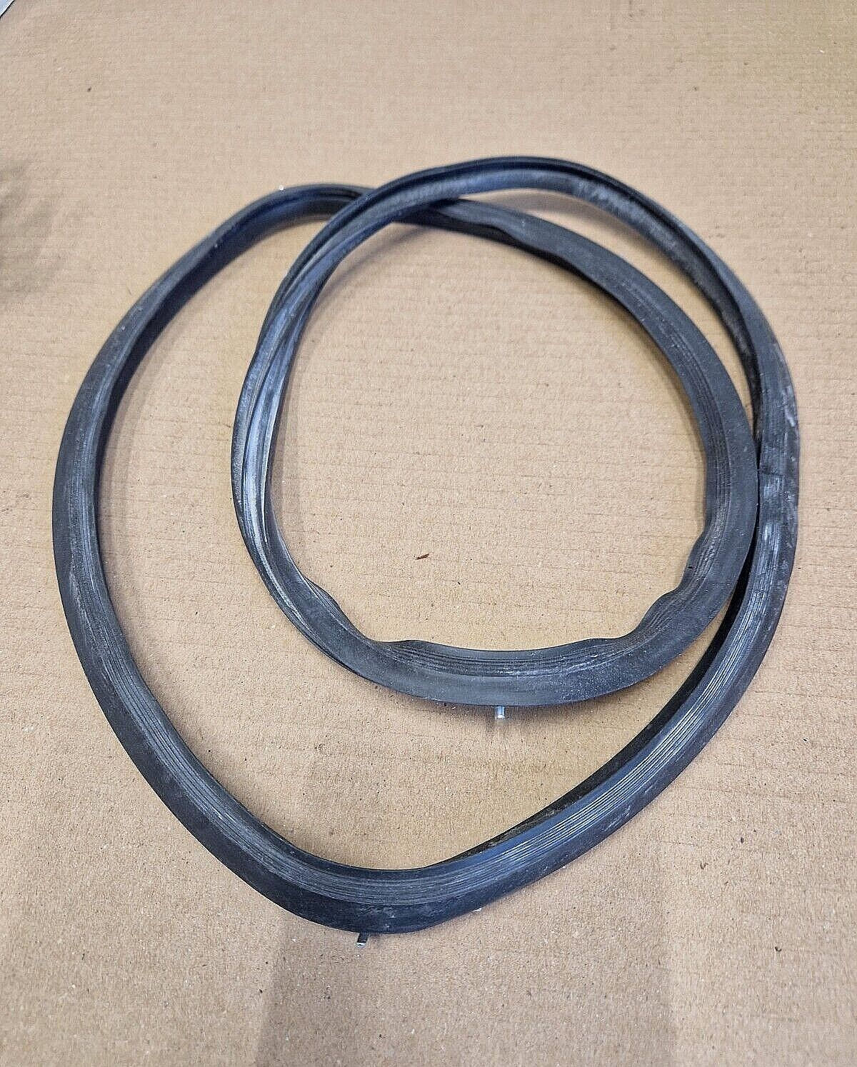 ELECTRIQ EQBIOLUNARGREY EQBIOLG1WH OVEN DOOR SEAL (EQLU.20)
