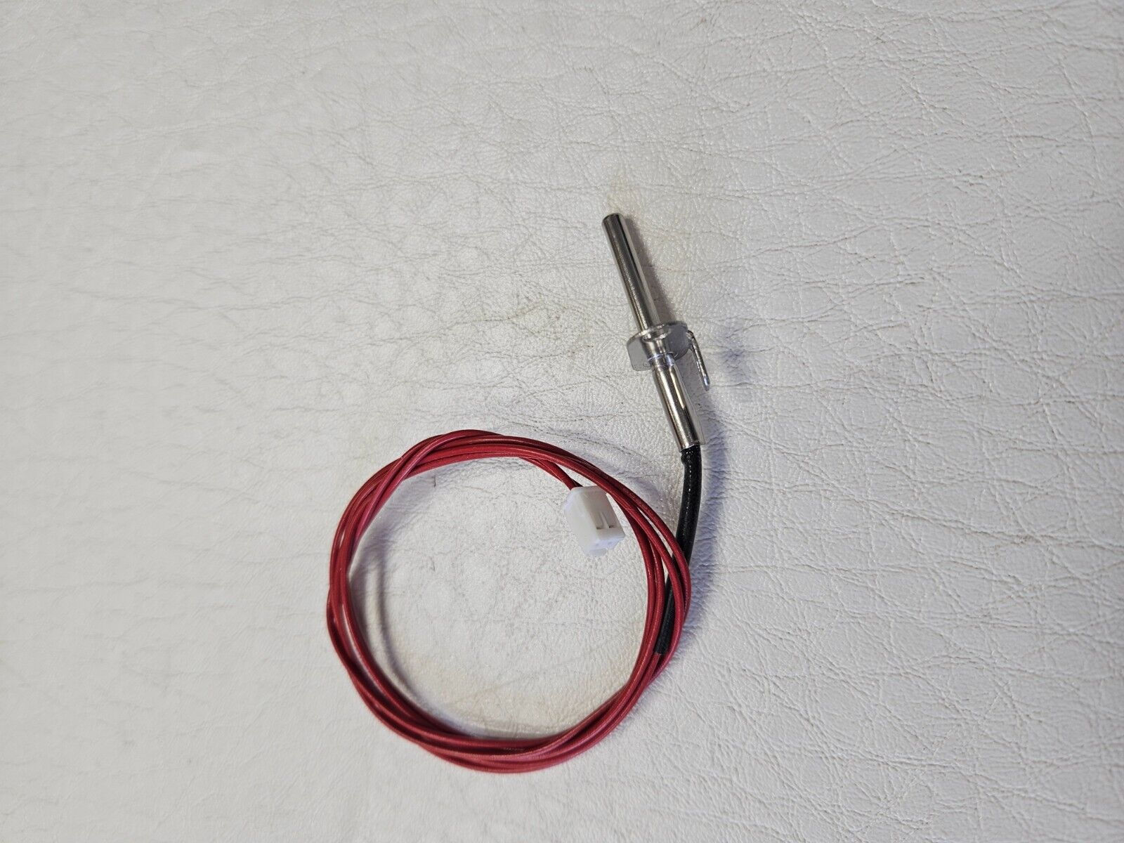 INDESIT IFW6340WHUK OVEN TEMPERATURE SENSOR GENUINE (IF40W.13)