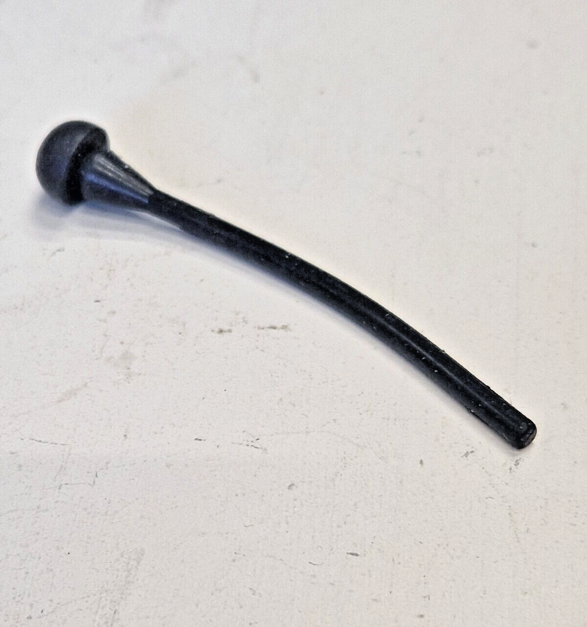 HOTPOINT HD5V92KCB COOKER DOOR RUBBER IMPACT BUMPER (HD5.35)
