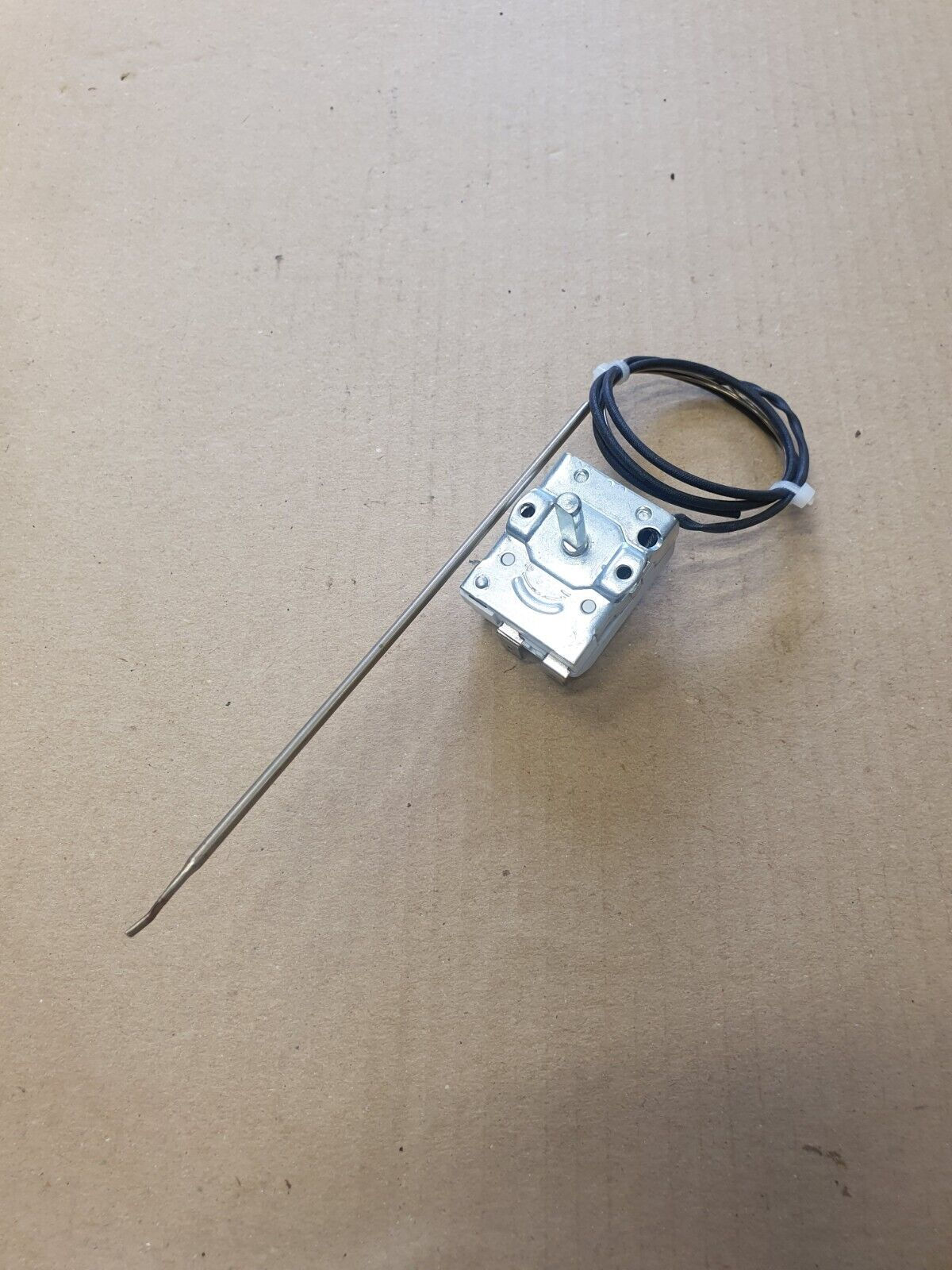 CANDY FCT415N OVEN TEMPERATURE THERMOSTAT 40-280°C GENUINE (F15N.20)