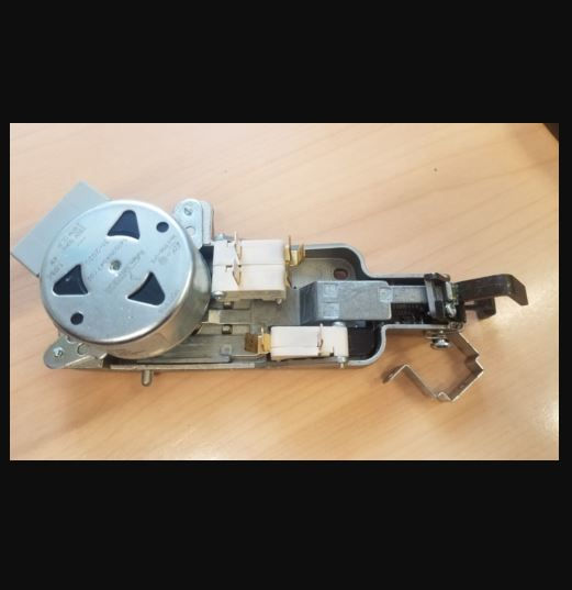 ELECTRIQ EQBIOPYROVINOX OVEN DOOR INTERLOCK SWITCH (EQPYX.18)