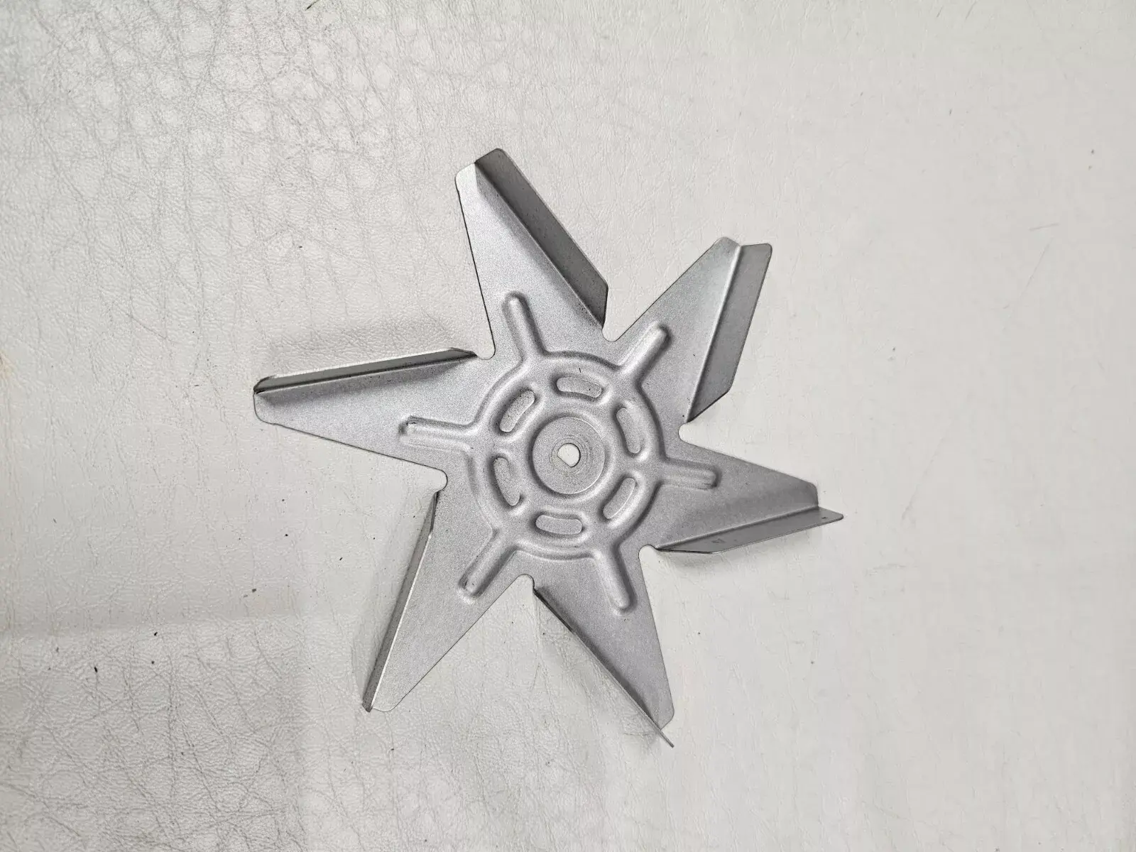 HISENSE BI64211PB OVEN FAN MOTOR BLADE GENUINE (B1PB.11)